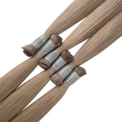 24 pollici Brasile Remy Cuticule allineato Capelli dritti Legati a mano Estensioni di trama Sottile morbido