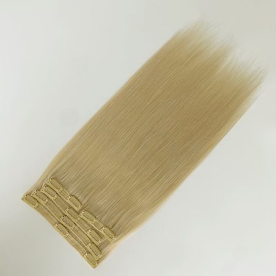Clip in Russian Hair Extensions... texture dritte e stile pre-confezionato garantito.